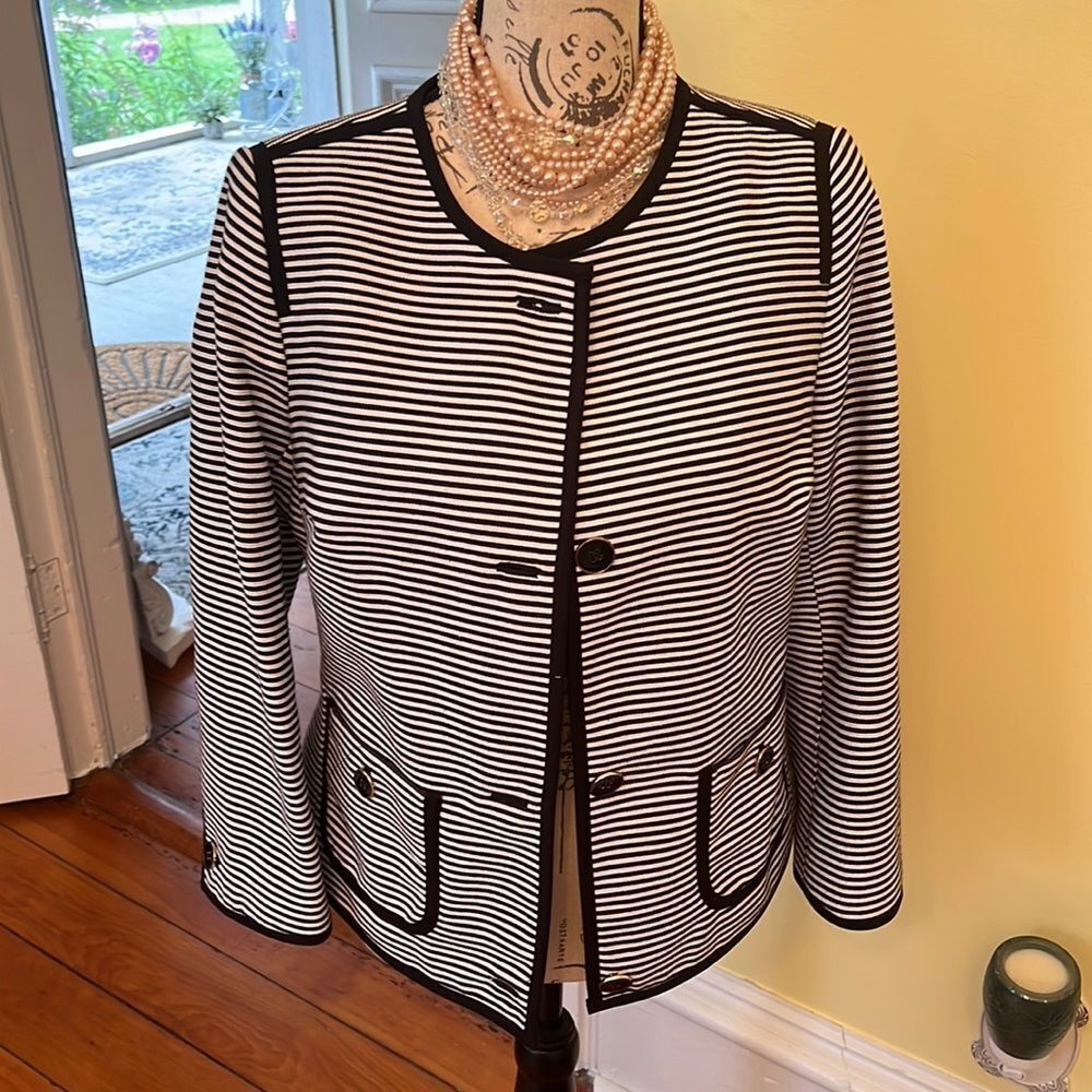 *Talbots* Classic Striped Textured Lined Blazer Jacket EUC Gold accent Butyone